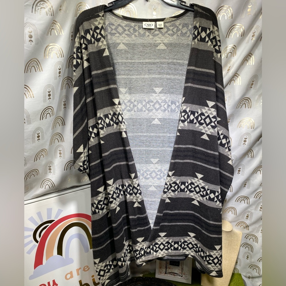 Cato Black and Gray Patterned Knit Top